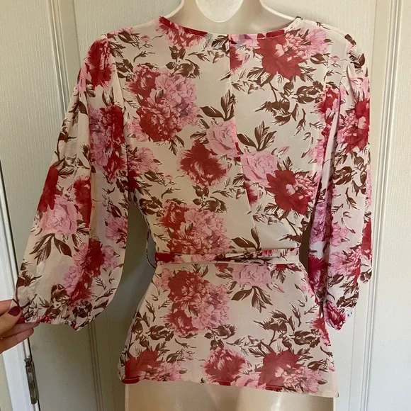 Floral Wrap 3/4 Sleeve Blouse - SZ M - Picture 4 of 5